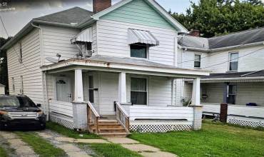 1611 Hanna Street, New Castle, PA 16102, 3 Bedrooms Bedrooms, ,1 BathroomBathrooms,Residential,For Sale,Hanna Street,1691143