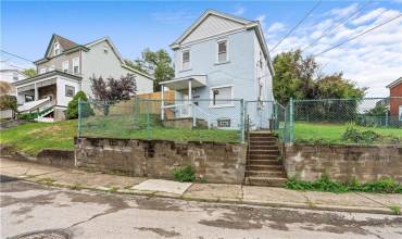 2935 Devlin St, Pittsburgh, PA 15210, 2 Bedrooms Bedrooms, 5 Rooms Rooms,1.1 BathroomsBathrooms,Residential,For Sale,Devlin St,1674650