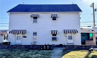 628 Beaver Ave, Midland, PA 15059, 2 Bedrooms Bedrooms, ,2 BathroomsBathrooms,Lease,For Sale,Beaver Ave,1691674