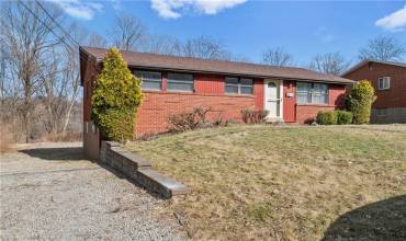 564 Idlewood Rd, Pittsburgh, PA 15235, 3 Bedrooms Bedrooms, 8 Rooms Rooms,1.1 BathroomsBathrooms,Residential,For Sale,Idlewood Rd,1691775