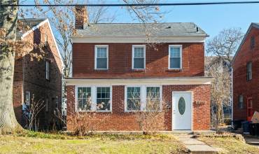 7119 Card Ln, Pittsburgh, PA 15208, 3 Bedrooms Bedrooms, 6 Rooms Rooms,1.1 BathroomsBathrooms,Residential,For Sale,Card Ln,1691783