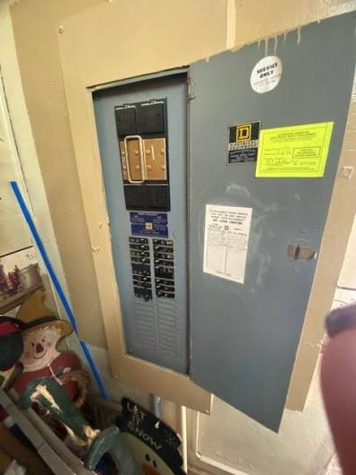 Circuit Breaker Panel in Shampoo Room