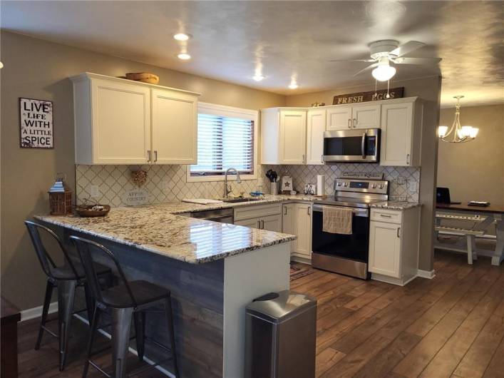 Large eat-in kitchen...