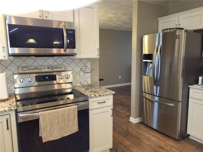 ...Newer appliances included