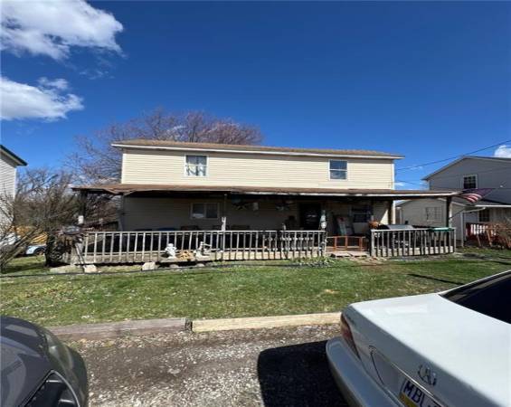 422 Cardinal Dr, Canonsburg, PA 15317, 3 Bedrooms Bedrooms, ,2 BathroomsBathrooms,Residential,For Sale,Cardinal Dr,1696812