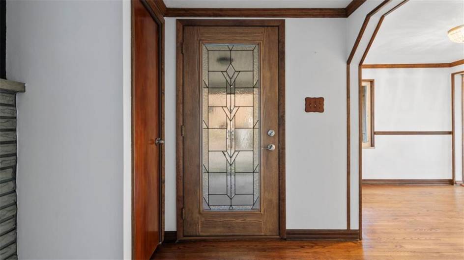 Beautiful newer front door.