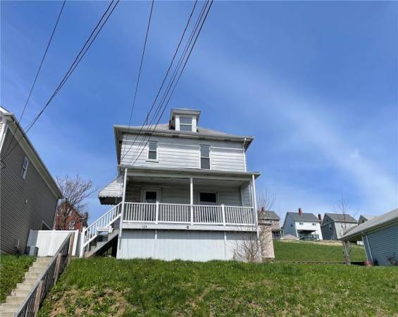 129 Vine St, Canonsburg, PA 15317, 3 Bedrooms Bedrooms, ,1 BathroomBathrooms,Lease,For Sale,Vine St,1697481