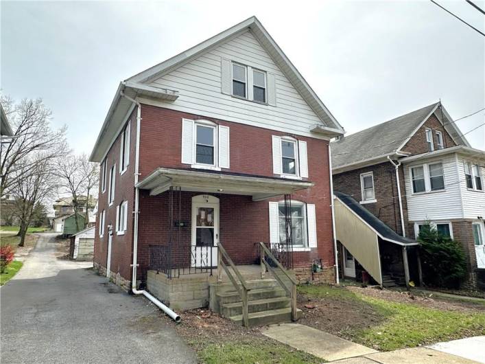 Welcome to 956 Water Street