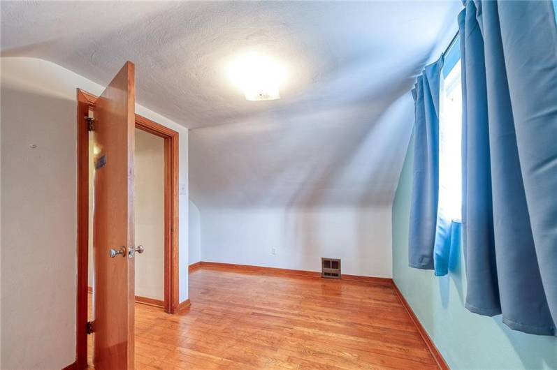 3rd bedroom.