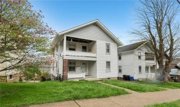 713-713 1/2 Hiland Ave, Coraopolis, PA 15108, ,Multi-unit,For Sale,Hiland Ave,1698665