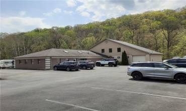4453 William Penn Hwy, Murrysville, PA 15668, ,Commercial-industrial-business,For Sale,William Penn Hwy,1698775