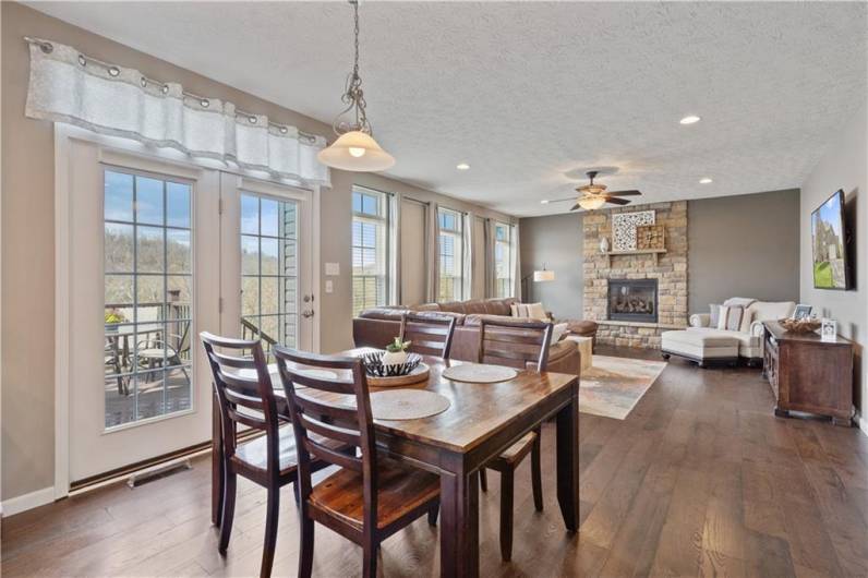 Open to the family room...
