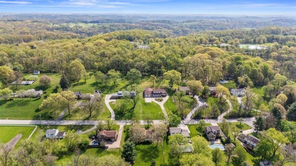 Minutes from South Park, Shops, Restaurants and More!
