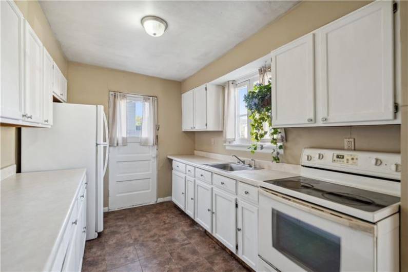 Abundance of counters & storage.