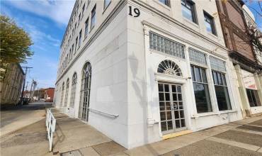 19 Washington St, New Castle, PA 16101, ,0.2 BathroomBathrooms,Lease,For Sale,Washington St,1699815