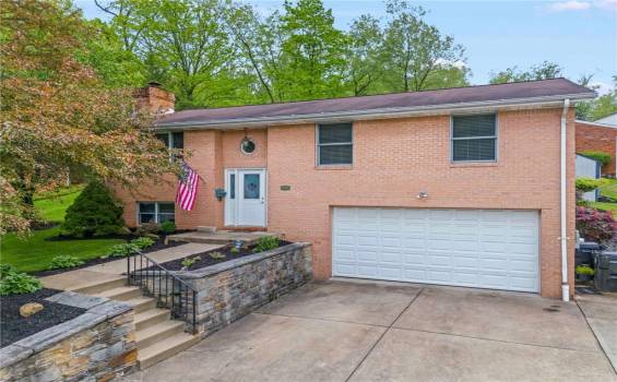 6001 Dashwood Drive, Bethel Park, PA 15102, 3 Bedrooms Bedrooms, 10 Rooms Rooms,3 BathroomsBathrooms,Residential,For Sale,Dashwood Drive,1699972