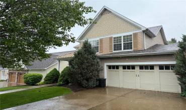 204 Berkeley Way, Monroeville, PA 15146, 3 Bedrooms Bedrooms, ,2.1 BathroomsBathrooms,Lease,For Sale,Berkeley Way,1700135