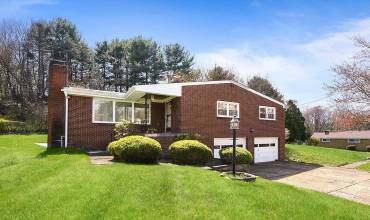 3184 Harts Run Rd, Glenshaw, PA 15116, 3 Bedrooms Bedrooms, 11 Rooms Rooms,2 BathroomsBathrooms,Residential,For Sale,Harts Run Rd,1700136