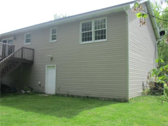 REAR LEFT