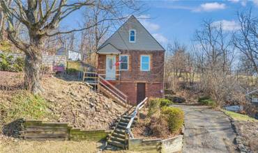 612 Bauman Avenue, Baden, PA 15005, 3 Bedrooms Bedrooms, 5 Rooms Rooms,1 BathroomBathrooms,Residential,For Sale,Bauman Avenue,1691510