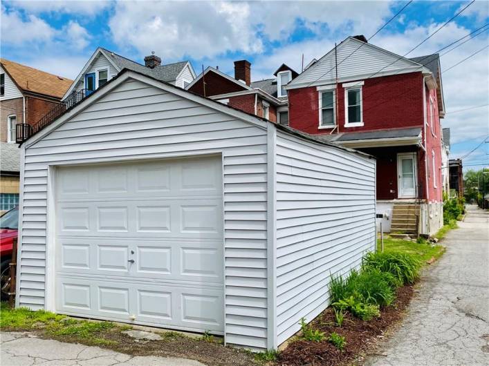 Garage