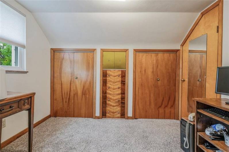 3rd Bedroom Upper Level