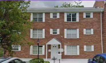 7 Hiland Valley Drive, Pittsburgh, PA 15229, 2 Bedrooms Bedrooms, 5 Rooms Rooms,1 BathroomBathrooms,Residential,For Sale,Hiland Valley Drive,1700352