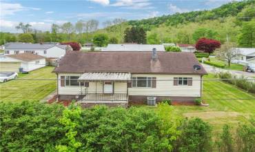 28 Main St, Clarksville, PA 15322, 2 Bedrooms Bedrooms, 8 Rooms Rooms,1 BathroomBathrooms,Residential,For Sale,Main St,1700355