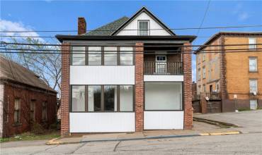 7561 Roslyn St, Pittsburgh, PA 15218, ,Multi-unit,For Sale,Roslyn St,1695890