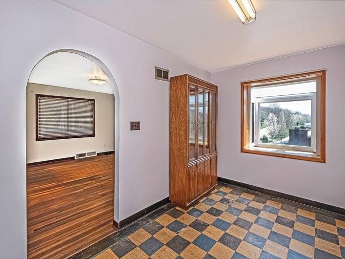 Notice The Garden Window