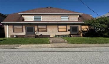 1146/1146 1/2 Race St, Connellsville, PA 15425, ,Multi-unit,For Sale,Race St,1700568