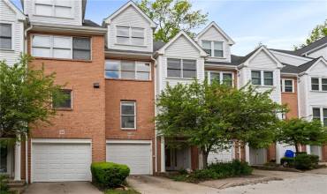164 Rockwell Ln, Pittsburgh, PA 15218, 4 Bedrooms Bedrooms, ,3.1 BathroomsBathrooms,Residential,For Sale,Rockwell Ln,1700591