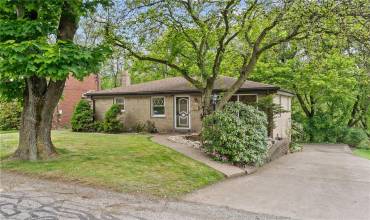 943 Rita Dr, Pittsburgh, PA 15221, 2 Bedrooms Bedrooms, 8 Rooms Rooms,1 BathroomBathrooms,Residential,For Sale,Rita Dr,1700601