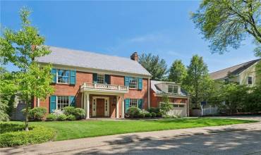 1043 Highmont Road, Pittsburgh, PA 15232, 5 Bedrooms Bedrooms, ,5.1 BathroomsBathrooms,Residential,For Sale,Highmont Road,1700805