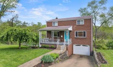 930 Illinois Ave, Pittsburgh, PA 15216, 3 Bedrooms Bedrooms, ,1.1 BathroomsBathrooms,Residential,For Sale,Illinois Ave,1701101