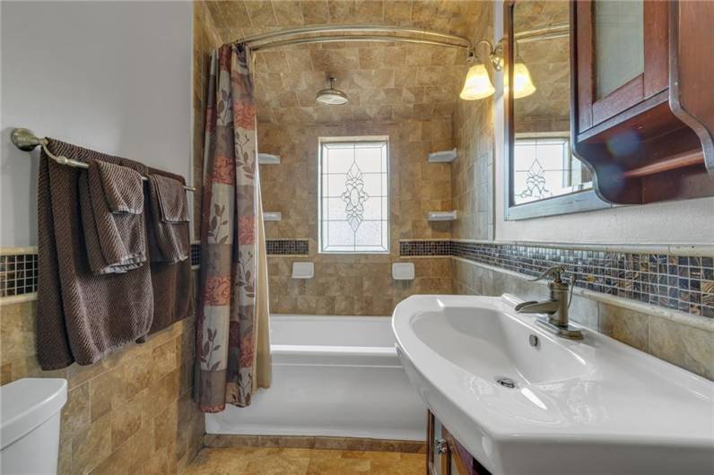 Full bath on the second floor.