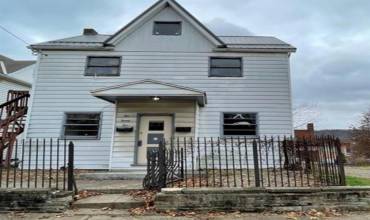 1025 Kenneth Ave, New Kensington, PA 15068, ,Multi-unit,For Sale,Kenneth Ave,1701293