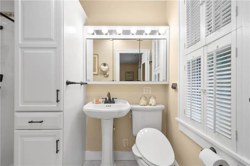 Updated Primary Full Bathroom