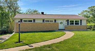 Updated ranch in exceptional condition!
