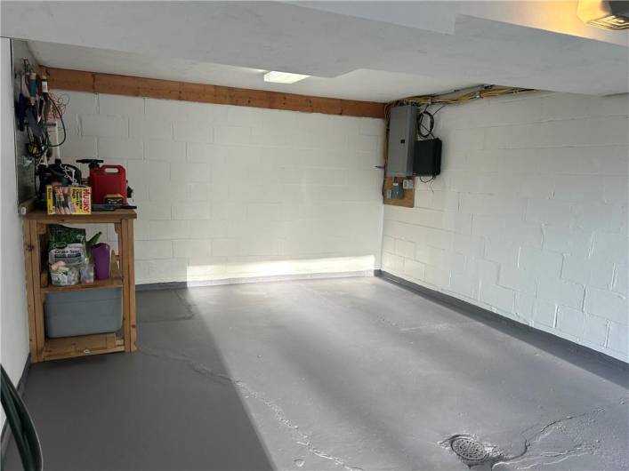 One car integral garage.