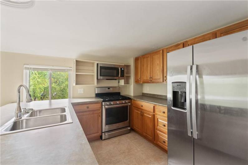 3rd Floor Apartment Kitchen with lots of coutner space and cabinets