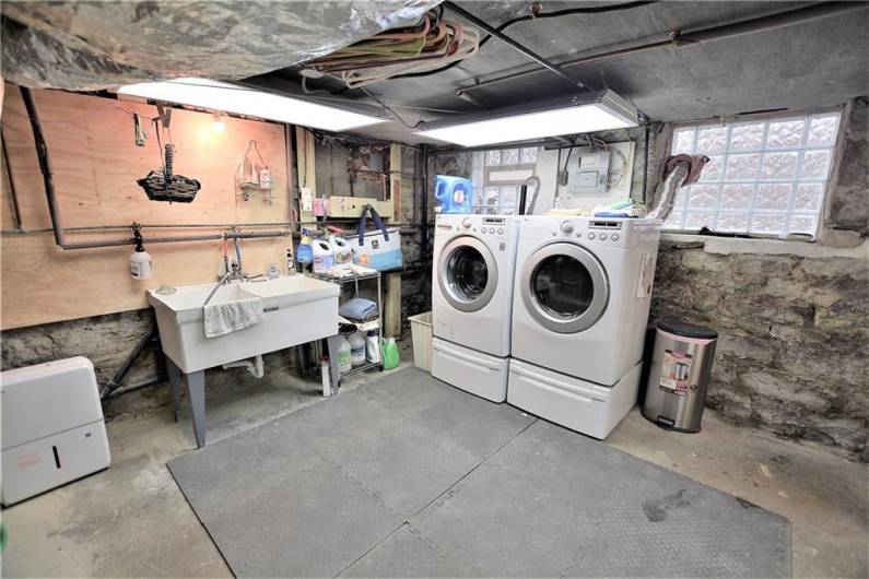 Lower level laundry