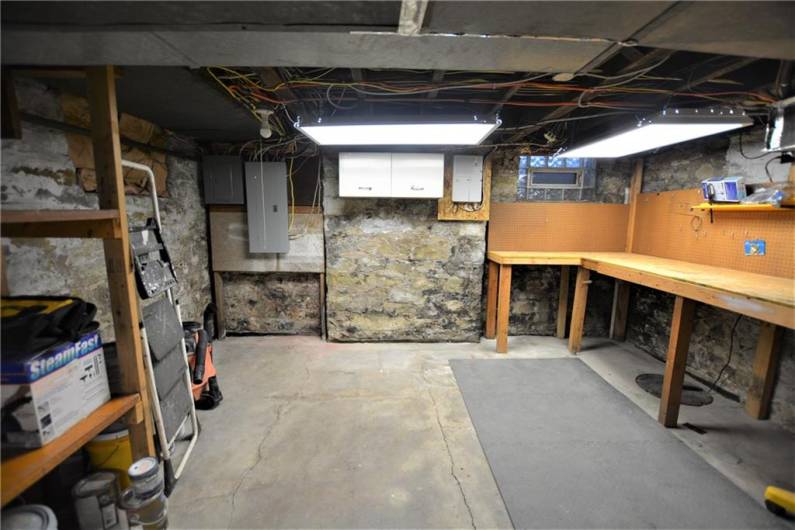 Workshop and access to outside