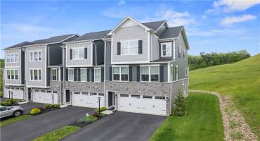 Welome to 606 Spruce Lane