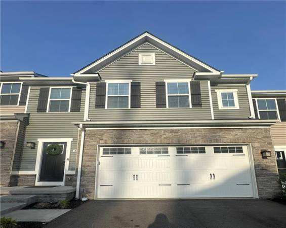445 Greenwood, Canonsburg, PA 15317, 4 Bedrooms Bedrooms, ,3.1 BathroomsBathrooms,Lease,For Sale,Greenwood,1701278