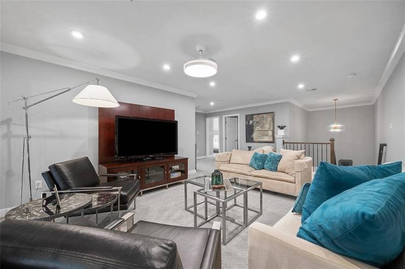 Spacious Loft & Lighting
