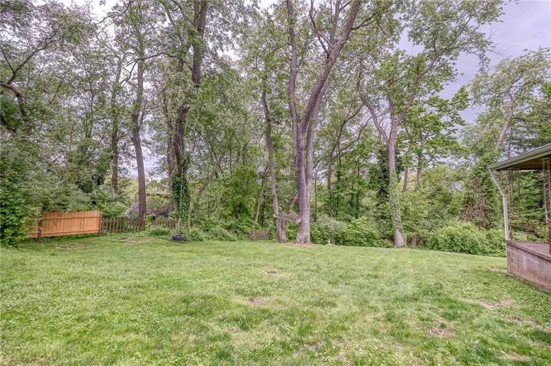 140 8th Ave, Pittsburgh, PA 15229, 3 Bedrooms Bedrooms, 7 Rooms Rooms,1.1 BathroomsBathrooms,Residential,For Sale,8th Ave,1701367