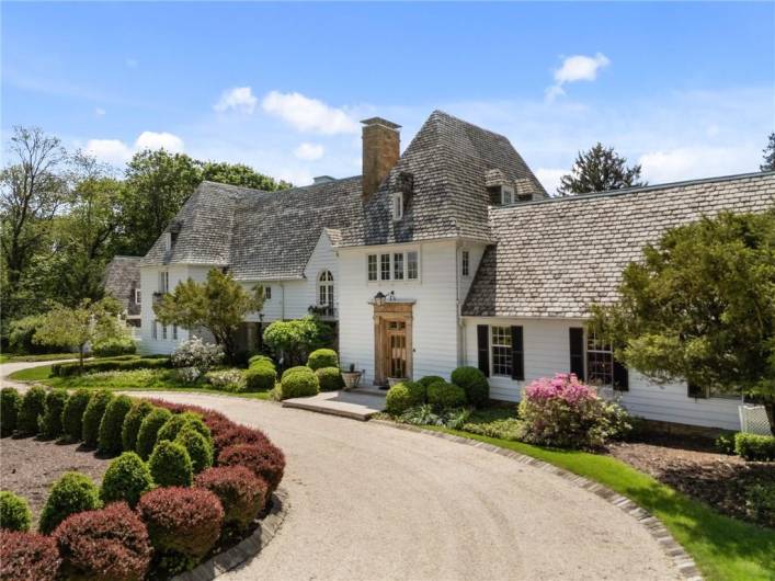 265 Scaife Rd, Sewickley, PA 15143, 8 Bedrooms Bedrooms, 13 Rooms Rooms,8.2 BathroomsBathrooms,Residential,For Sale,Scaife Rd,1701471