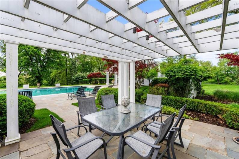 265 Scaife Rd, Sewickley, PA 15143, 8 Bedrooms Bedrooms, 13 Rooms Rooms,8.2 BathroomsBathrooms,Residential,For Sale,Scaife Rd,1701471