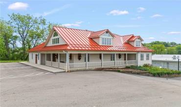 Welcome To 108 W McMurray Road!